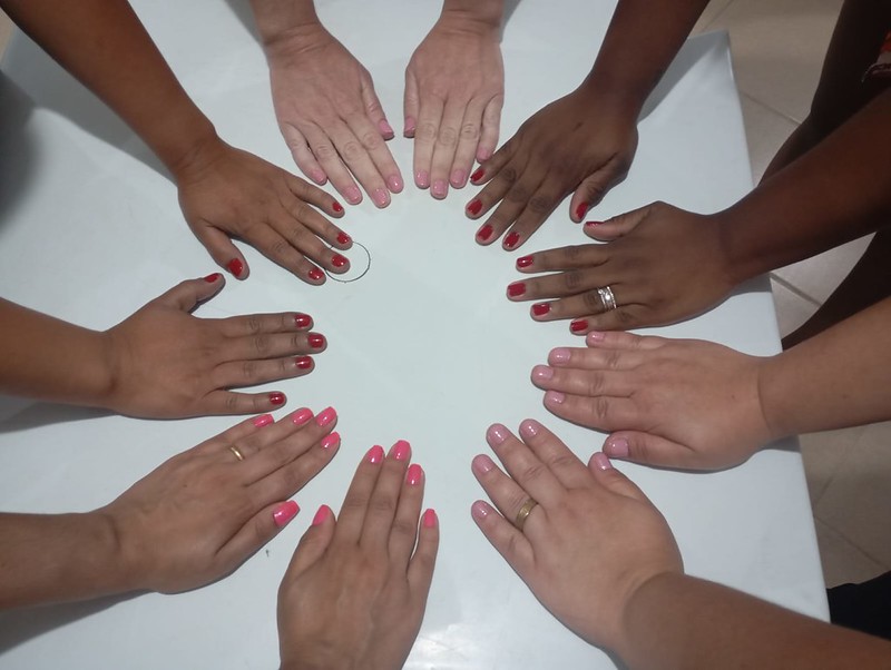 Prefeitura promove curso de manicure no Residencial Vida Nova