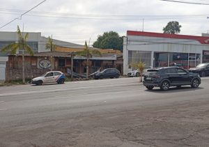 imóvel abandonado