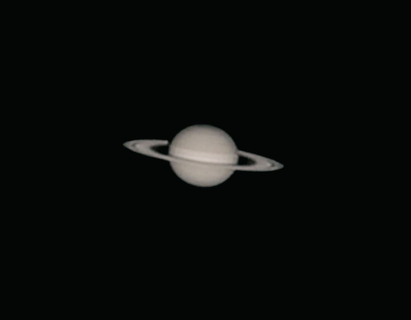 Observatório tem mês dedicado à observação de Saturno e da Lua