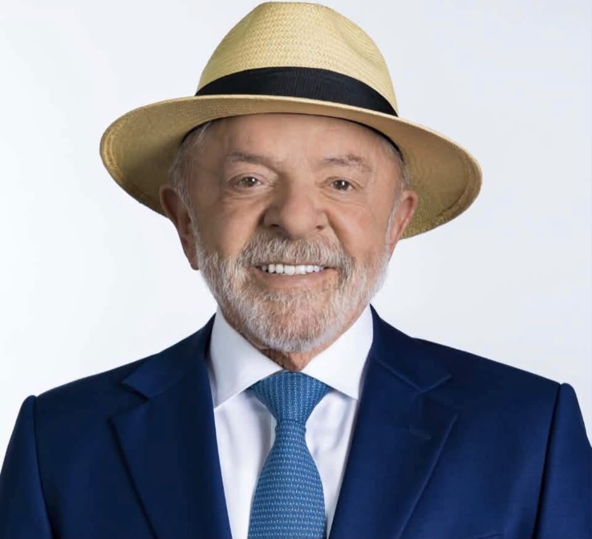 Lula reeleito presidente para o 4º mandato
